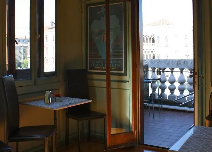 Residenza Rialto 3* Венеция